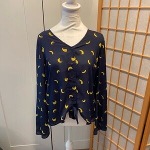 Charming Charlie M Blue Yellow Banana long sleeve tie front button blouse top